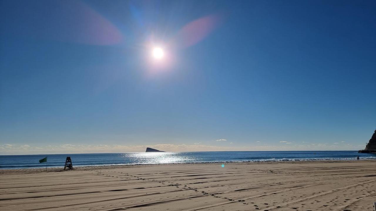 Sunset Waves Benidorm Julieta Vistas Al Mar Premium 200 Mt2 Con Jacuzzi En Terraza Daire Dış mekan fotoğraf