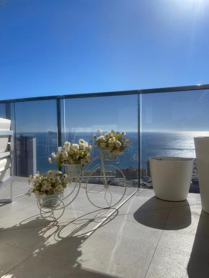 Sunset Waves Benidorm Julieta Vistas Al Mar Premium 200 Mt2 Con Jacuzzi En Terraza Daire Dış mekan fotoğraf