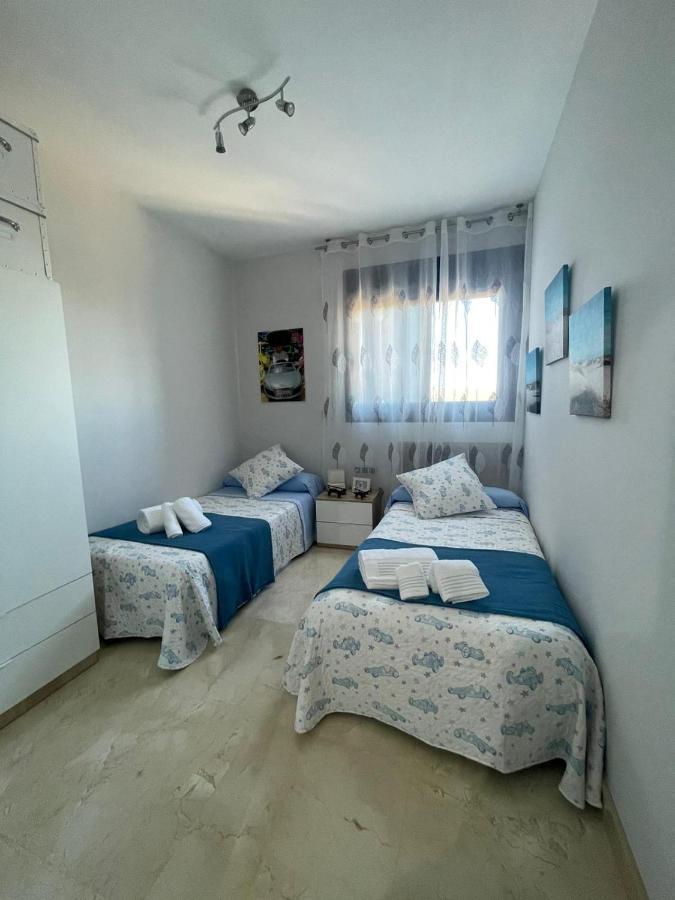 Sunset Waves Benidorm Julieta Vistas Al Mar Premium 200 Mt2 Con Jacuzzi En Terraza Daire Dış mekan fotoğraf