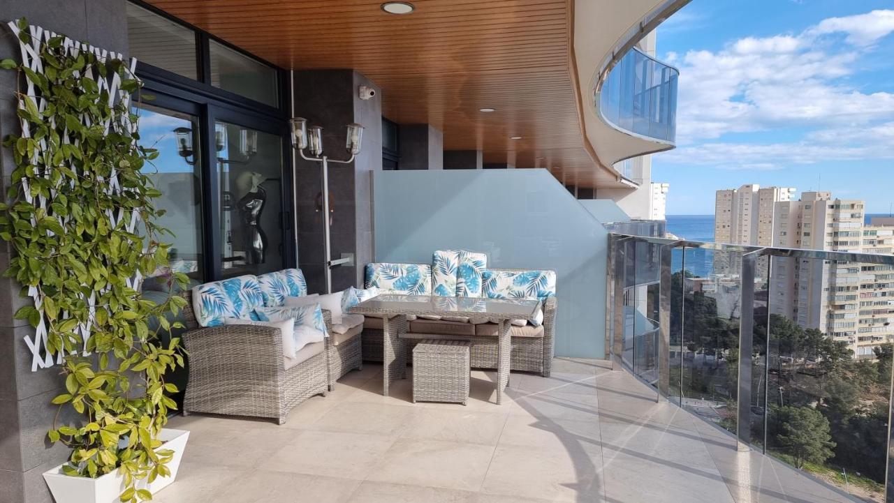 Sunset Waves Benidorm Julieta Vistas Al Mar Premium 200 Mt2 Con Jacuzzi En Terraza Daire Dış mekan fotoğraf