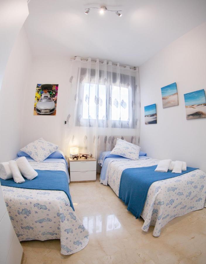 Sunset Waves Benidorm Julieta Vistas Al Mar Premium 200 Mt2 Con Jacuzzi En Terraza Daire Dış mekan fotoğraf