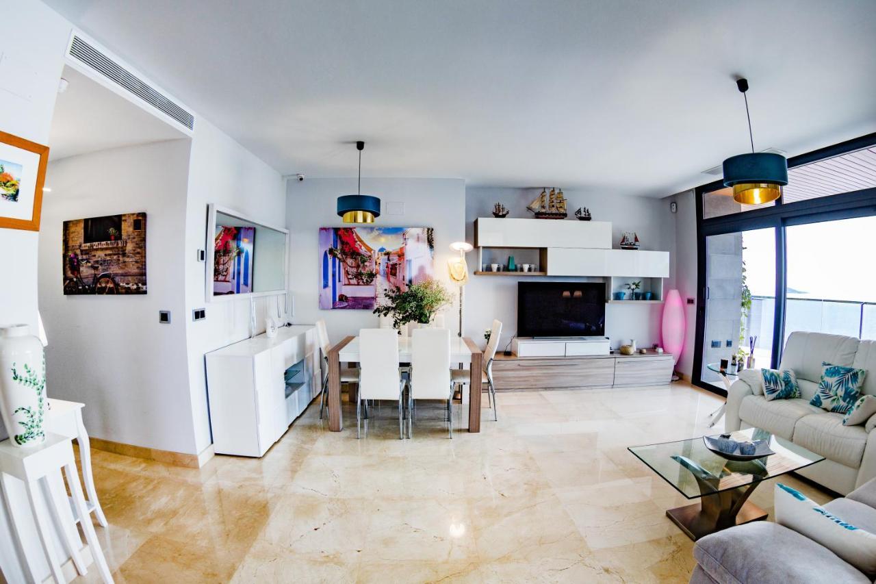 Sunset Waves Benidorm Julieta Vistas Al Mar Premium 200 Mt2 Con Jacuzzi En Terraza Daire Dış mekan fotoğraf