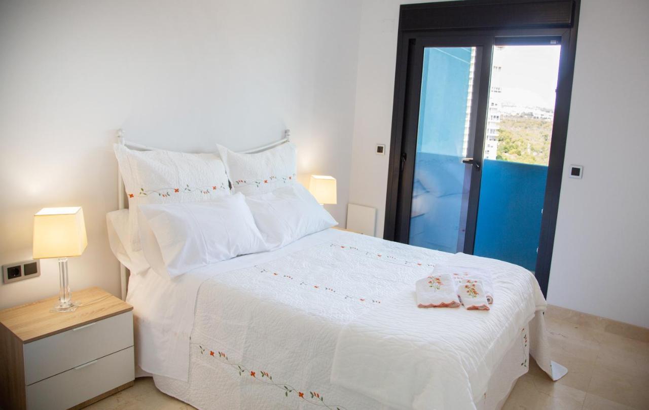 Sunset Waves Benidorm Julieta Vistas Al Mar Premium 200 Mt2 Con Jacuzzi En Terraza Daire Dış mekan fotoğraf