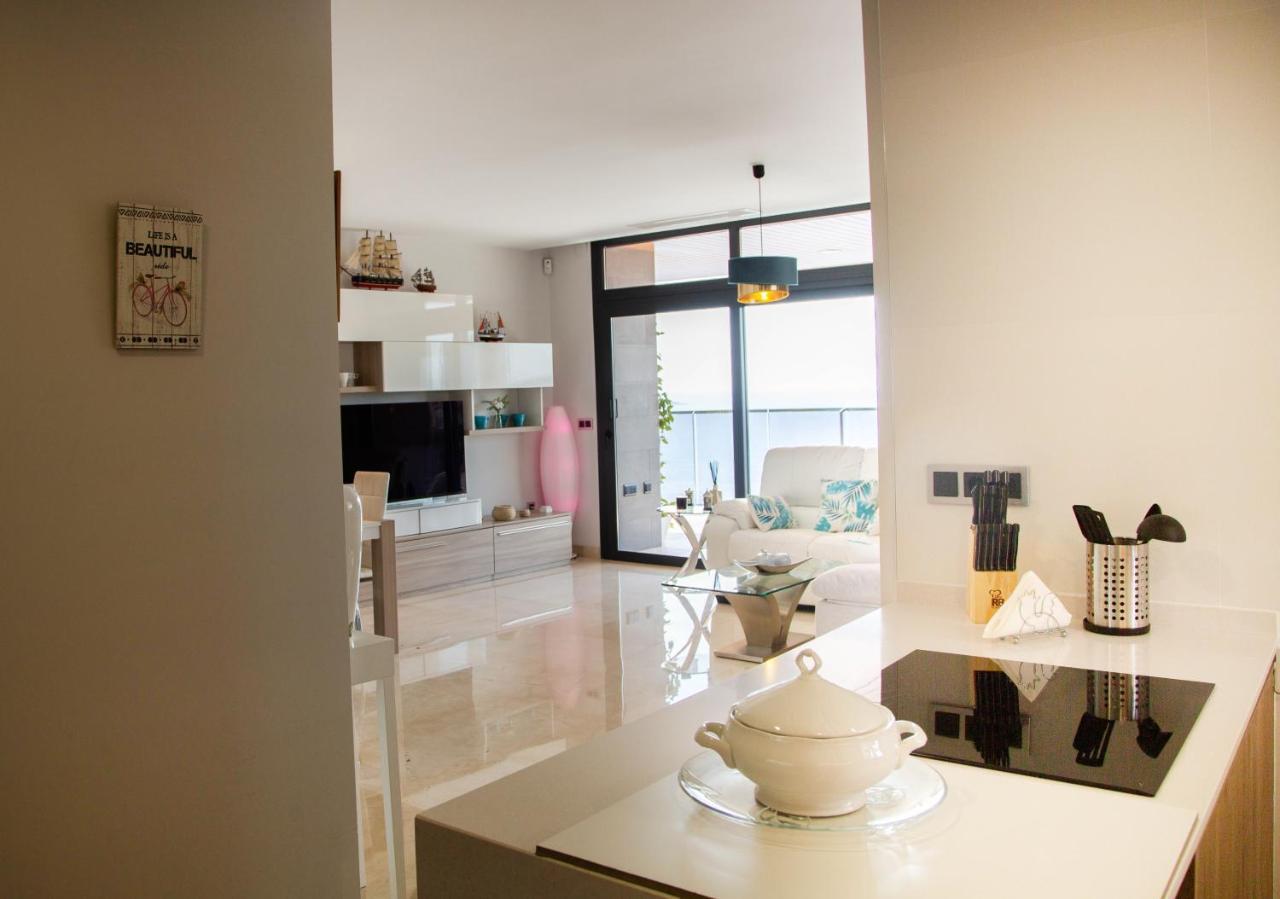 Sunset Waves Benidorm Julieta Vistas Al Mar Premium 200 Mt2 Con Jacuzzi En Terraza Daire Dış mekan fotoğraf